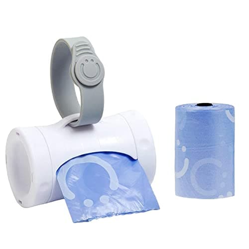 Retractable On The Go Bag Dispenser